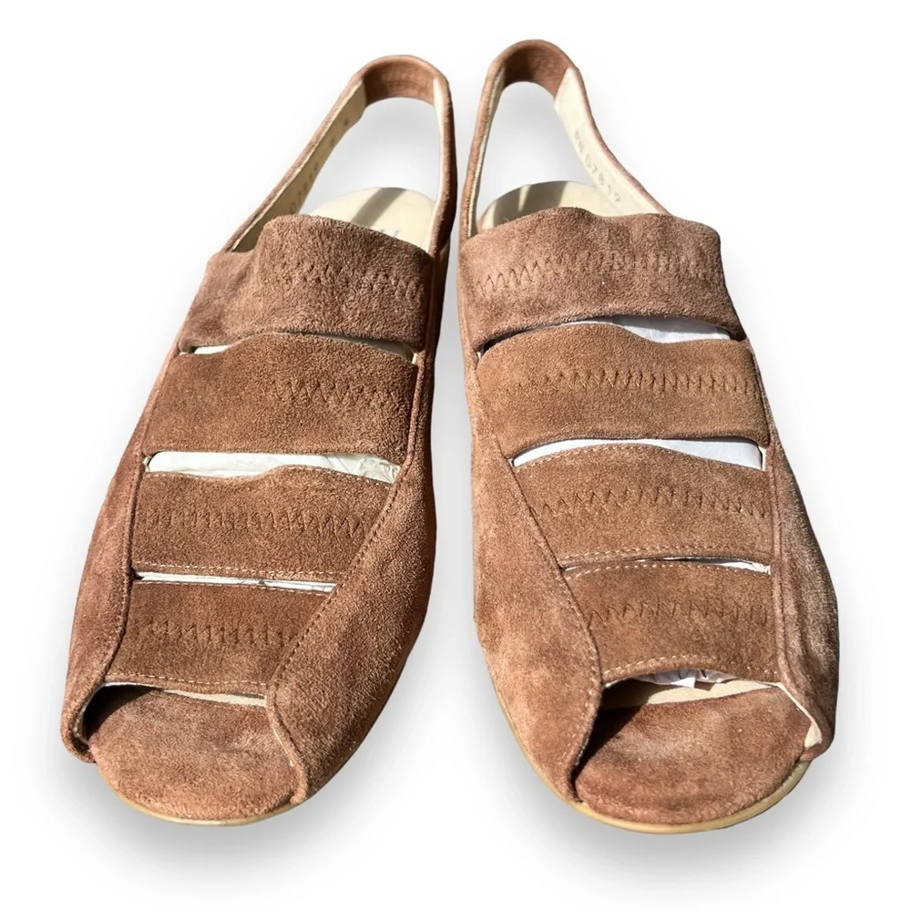 Stuart Weitzman Sling Back Neutral Tan Wedge Sandals, size 8